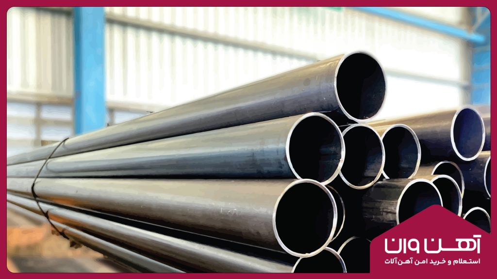 شمش‌های فولادی به شکل بلوک‌های بزرگ برش می‌خورند. این برش‌ها به منظور ایجاد آماده‌سازی اولیه برای تولید لوله‌ها صورت می‌گیرد